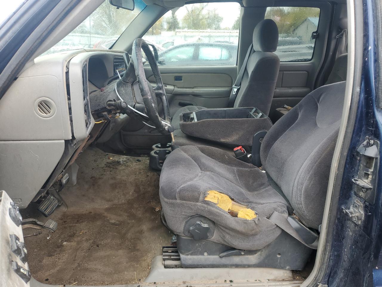 2000 GMC Sierra VIN 1GTEK19T0YE432847 Copart auction photo, all over damage thumbnail 7