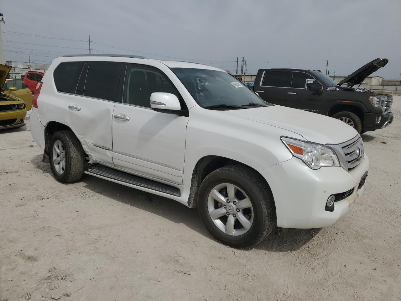 2013 Lexus GX VIN JTJBM7FX9D5052873 Copart auction photo, side / undercarriage damage thumbnail 4