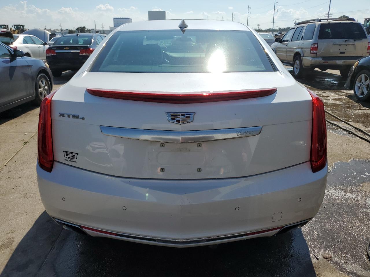 2016 Cadillac XTS VIN 2G61N5S33G9187540 Copart auction photo, water/flood damage thumbnail 6