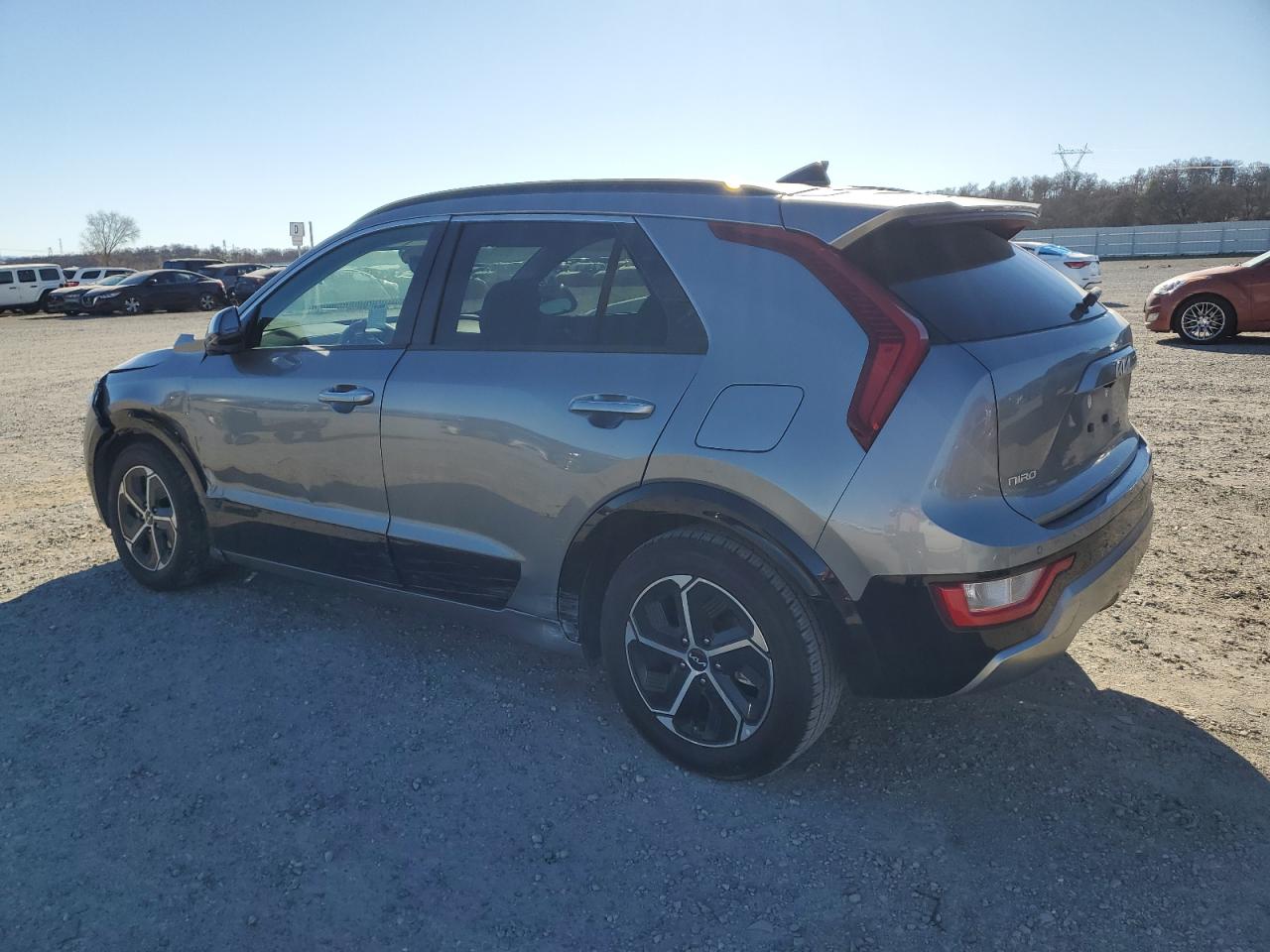 2023 KIA Niro VIN KNDCT3LE6P5066594 Copart auction photo, front end / side damage thumbnail 2