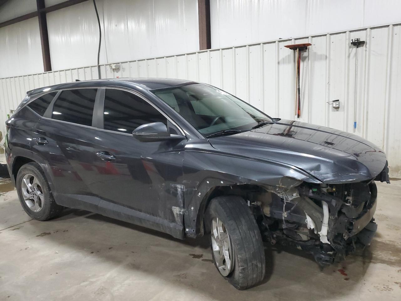2022 Hyundai Tucson VIN 5NMJACAE0NH053401 Copart auction photo, front end damage thumbnail 4