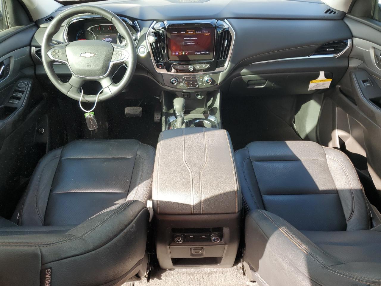 2021 Chevrolet Traverse VIN 1GNERGKWXMJ257678 Copart auction photo, side / front end damage thumbnail 8