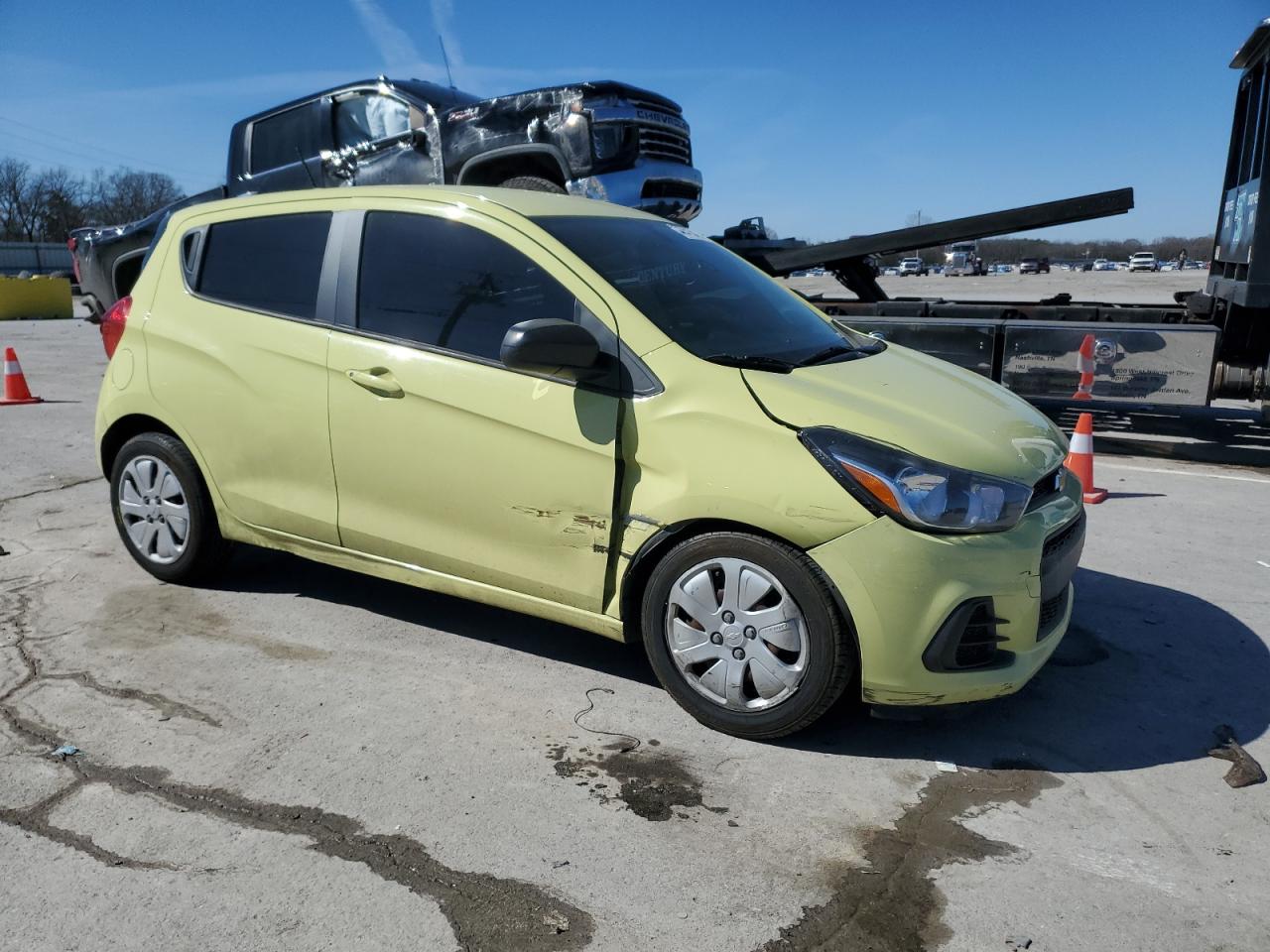 2017 Chevrolet Spark VIN KL8CB6SA3HC761690 Copart auction photo, front end damage thumbnail 4