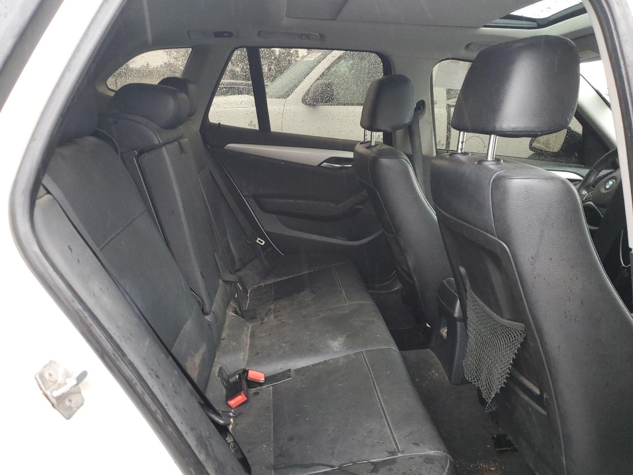 2014 BMW X1 VIN WBAVM1C54EVW49427 Copart auction photo, vandalism damage thumbnail 10