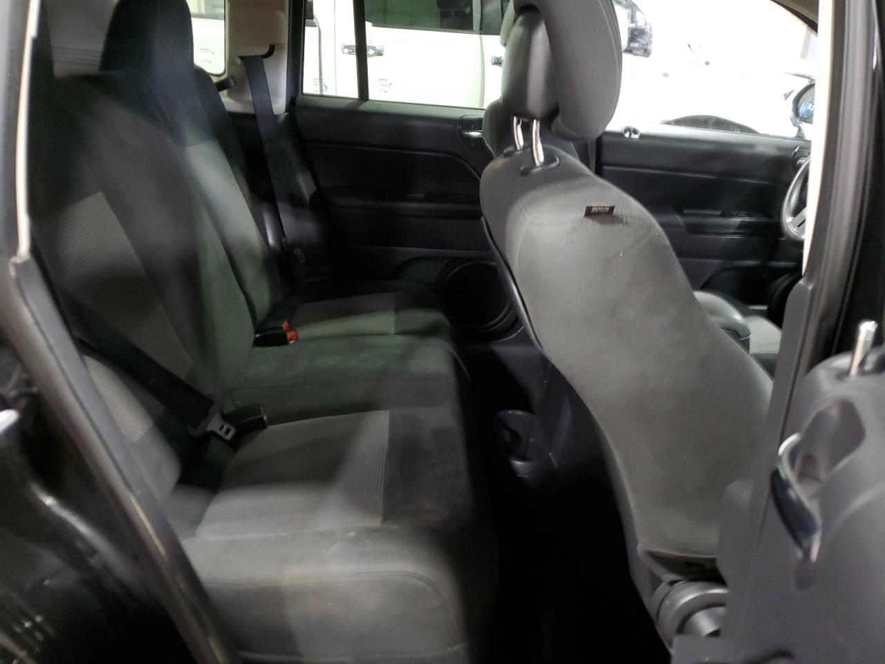 2015 Jeep Compass VIN 1C4NJCBA0FD273192 Copart auction photo, front end / side damage thumbnail 12