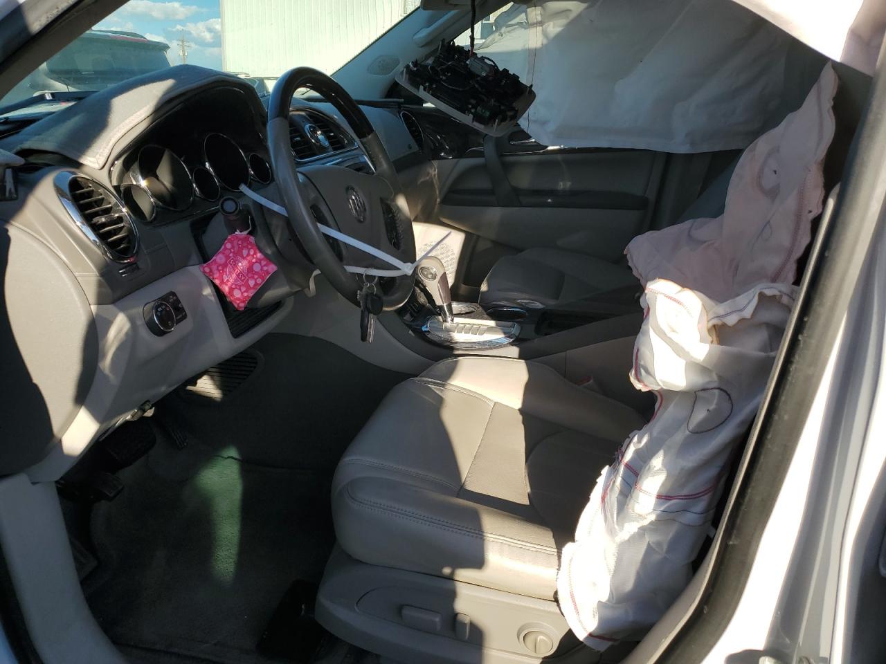 2017 Buick Enclave VIN 5GAKRCKD5HJ340350 Copart auction photo, side / undercarriage damage thumbnail 7