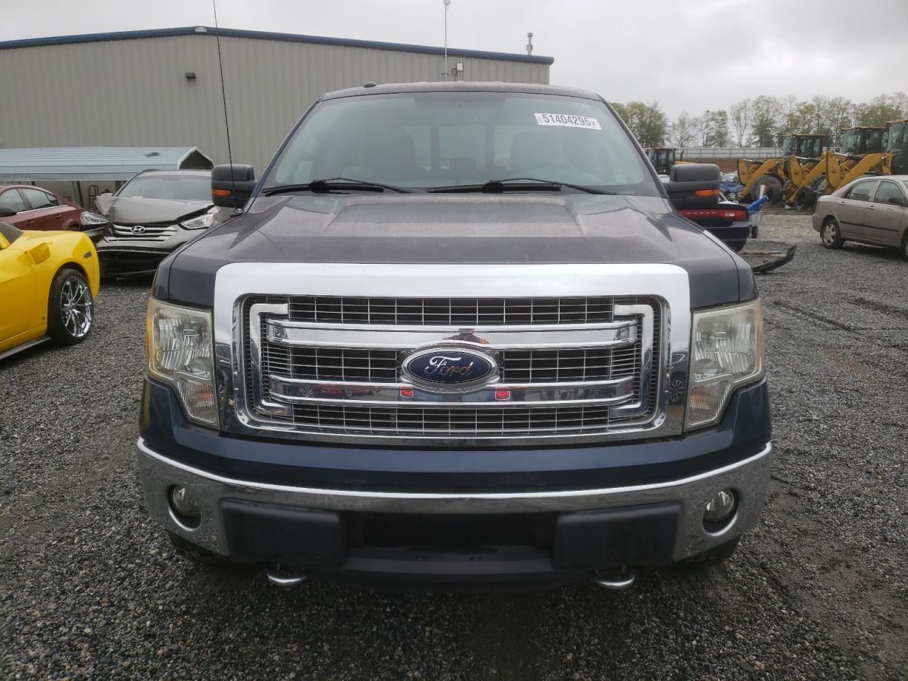 2013 Ford F-150 VIN 1FTFX1EF7DKD33928 Copart auction photo, rear end / minor dent/scratches damage thumbnail 5