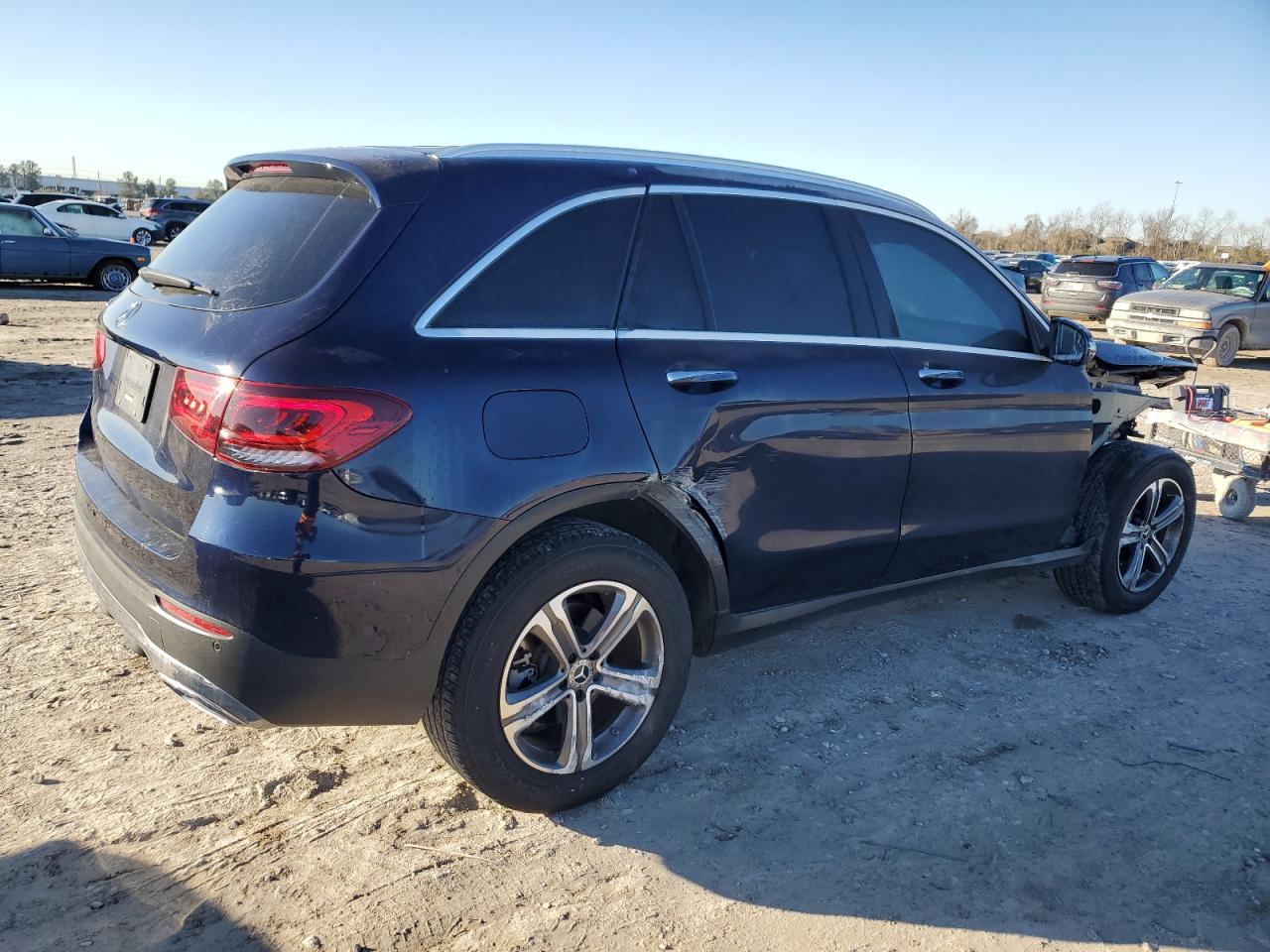 2021 Mercedes-Benz GLC VIN W1N0G8DB6MF984241 Copart auction photo, front end / side damage thumbnail 3