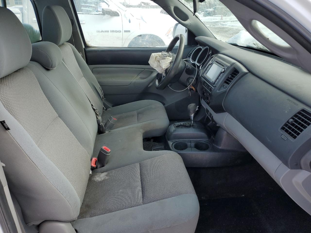 2014 Toyota Tacoma VIN 5TFNX4CN2EX040983 Copart auction photo, front end damage thumbnail 10