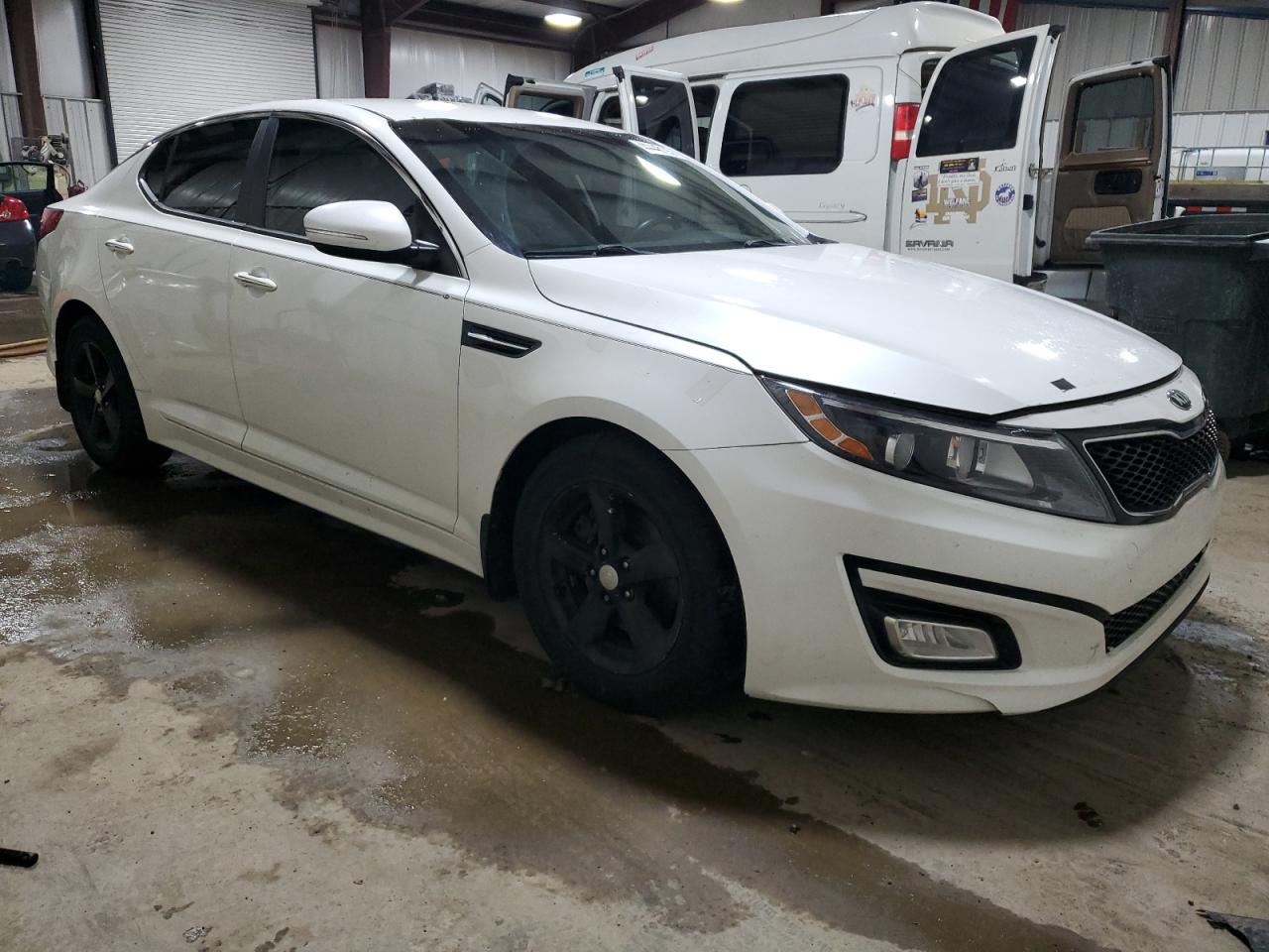 2015 KIA Optima VIN KNAGM4A79F5536525 Copart auction photo, normal wear damage thumbnail 4