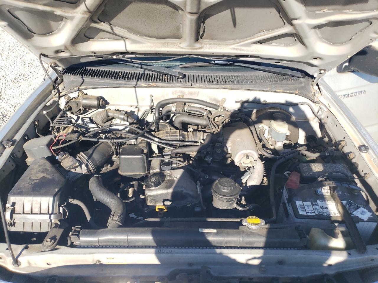 2003 Toyota Tacoma VIN 5TEGM92N33Z215411 Copart auction photo, mechanical / minor dent/scratches damage thumbnail 11