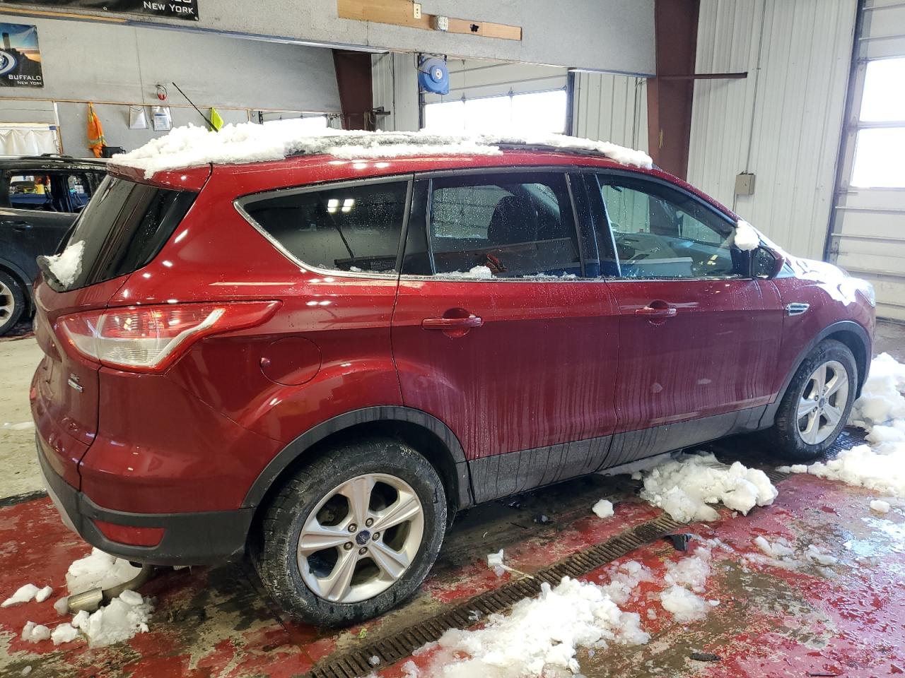 2015 Ford Escape VIN 1FMCU9GX8FUA88995 Copart auction photo, front end damage thumbnail 3