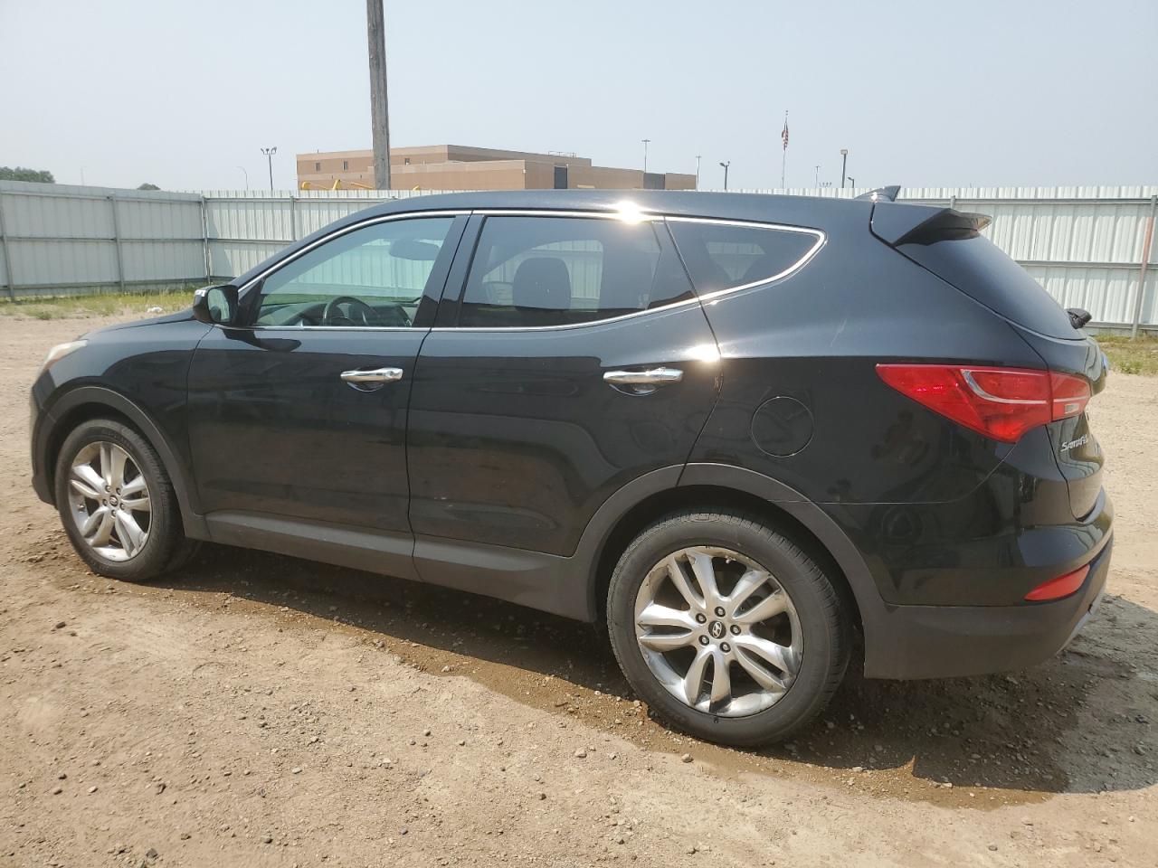 2013 Hyundai Santa Fe VIN 5XYZWDLA2DG067197 Copart auction photo, side / rear end damage thumbnail 2