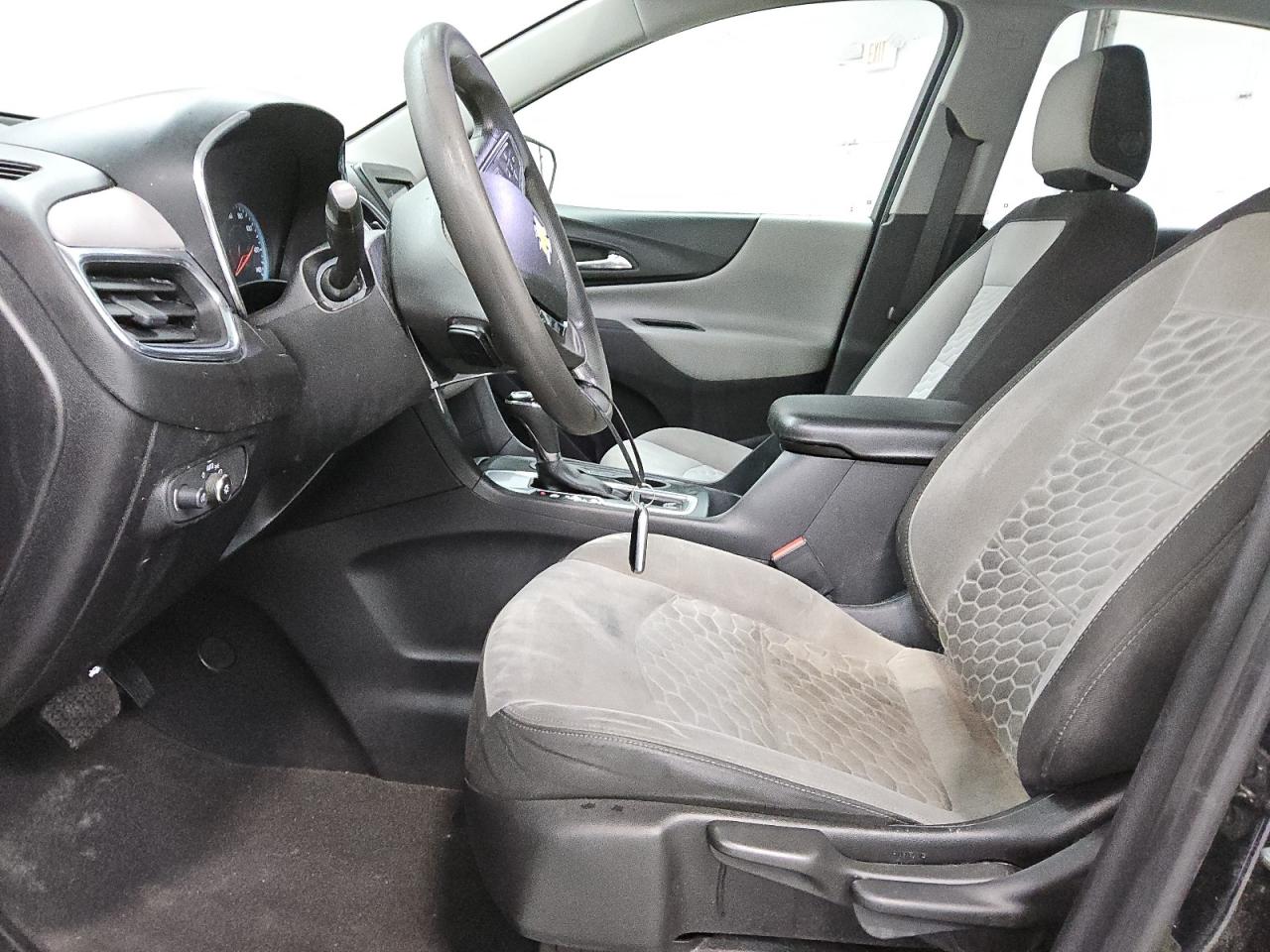 2019 Chevrolet Equinox VIN 3GNAXHEV9KL153623 Copart auction photo, normal wear / mechanical damage thumbnail 7