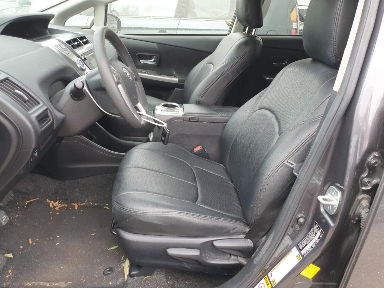 2015 Toyota Prius VIN JTDZN3EU9FJ038335 Copart auction photo, front end / water/flood damage thumbnail 4
