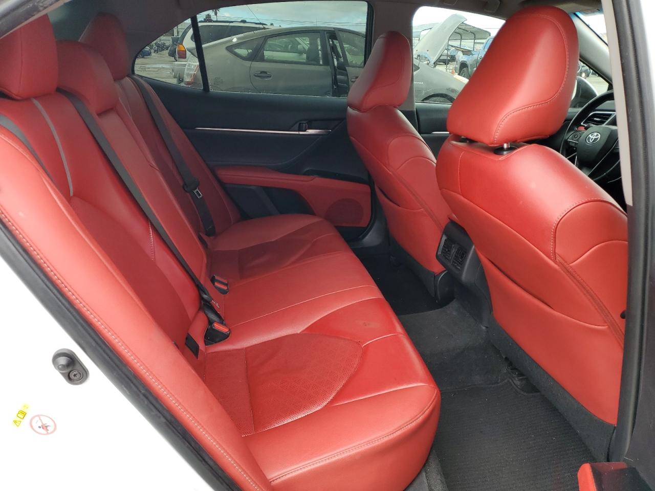 2018 Toyota Camry VIN 4T1B61HKXJU033337 Copart auction photo, front end damage thumbnail 10
