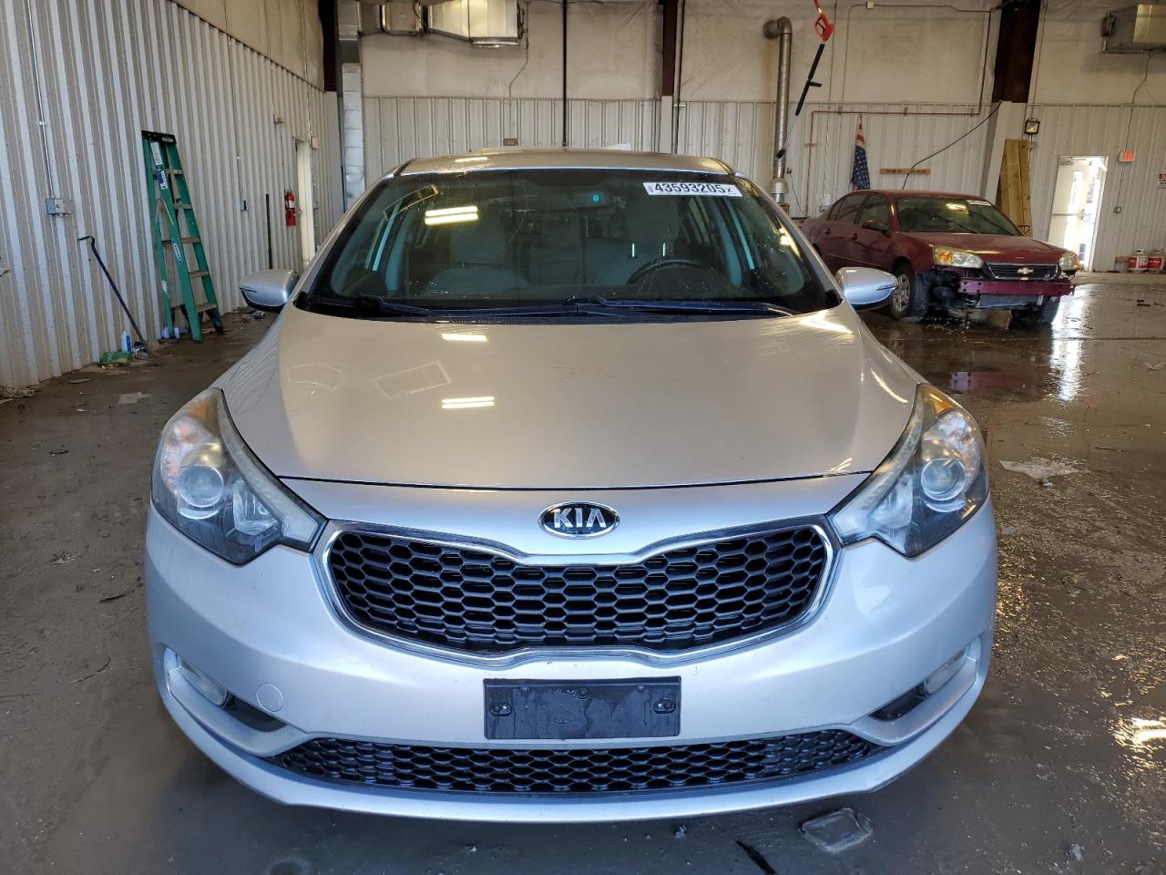 2014 KIA Forte VIN KNAFX5A85E5160504 Copart auction photo, rear end / side damage thumbnail 5