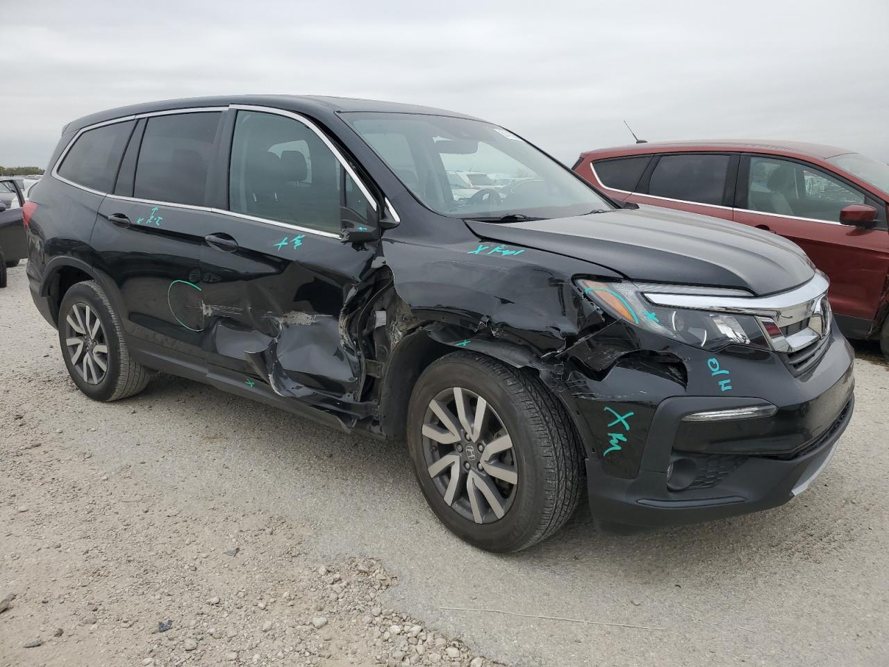 2019 Honda Pilot VIN 5FNYF6H5XKB099953 Copart auction photo, side / front end damage thumbnail 4