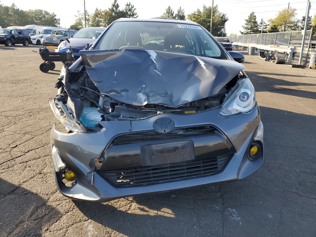 2015 Toyota Prius VIN JTDKDTB32F1585835 Copart auction photo, front end damage thumbnail 5
