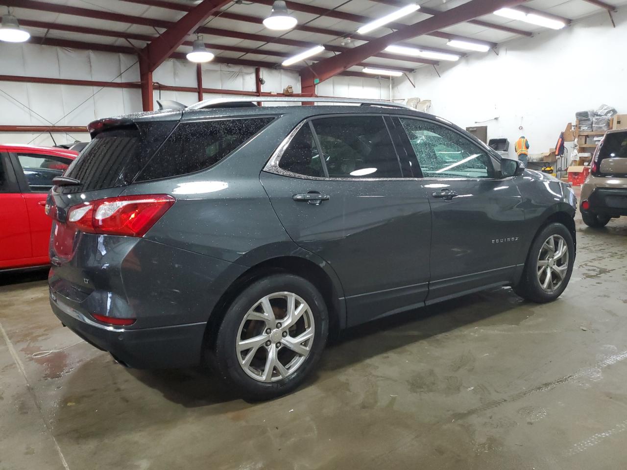 2019 Chevrolet Equinox VIN 3GNAXLEX2KS502843 Copart auction photo, front end / minor dent/scratches damage thumbnail 3
