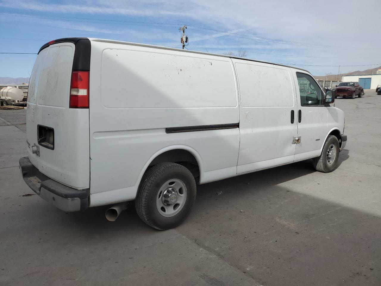 2013 Chevrolet Express VIN 1GCZGUCL0D1110658 Copart auction photo, minor dent/scratches damage thumbnail 3