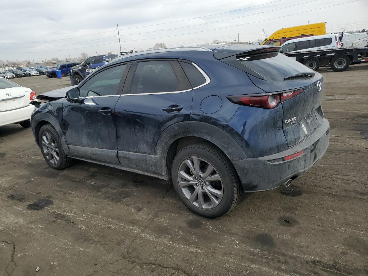 2022 Mazda CX-30 VIN 3MVDMBBL9NM410680 Copart auction photo, front end damage thumbnail 2