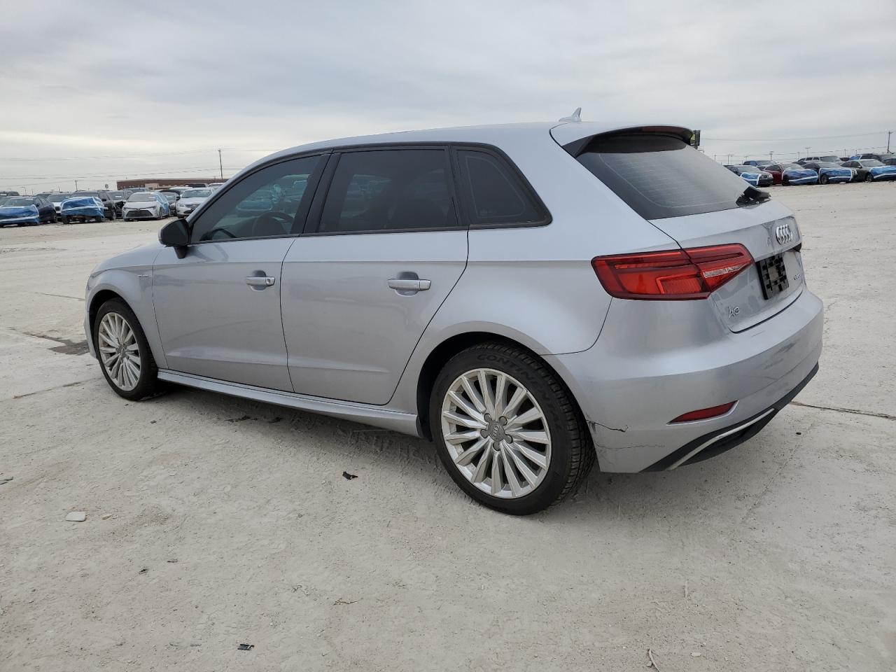 2017 Audi A3 VIN WAUUPBFF9HA098386 Copart auction photo, mechanical / minor dent/scratches damage thumbnail 2