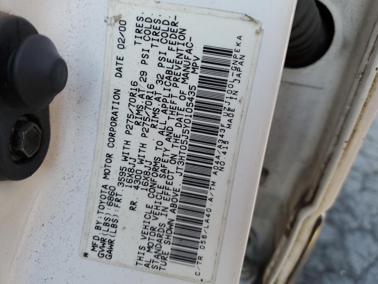 2000 Toyota Land Cruiser VIN JT3HT05J5Y0105435 Copart auction photo, front end damage thumbnail 12