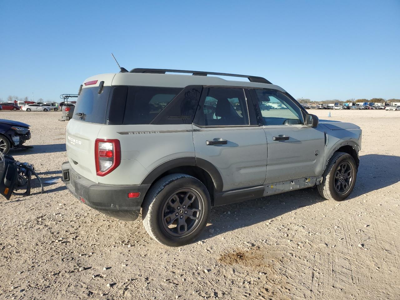 2021 Ford Bronco VIN 3FMCR9B62MRB22501 Copart auction photo, front end damage thumbnail 3