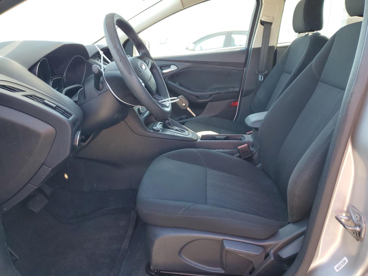 2016 Ford Focus VIN 1FADP3F2XGL255650 Copart auction photo, water/flood damage thumbnail 7