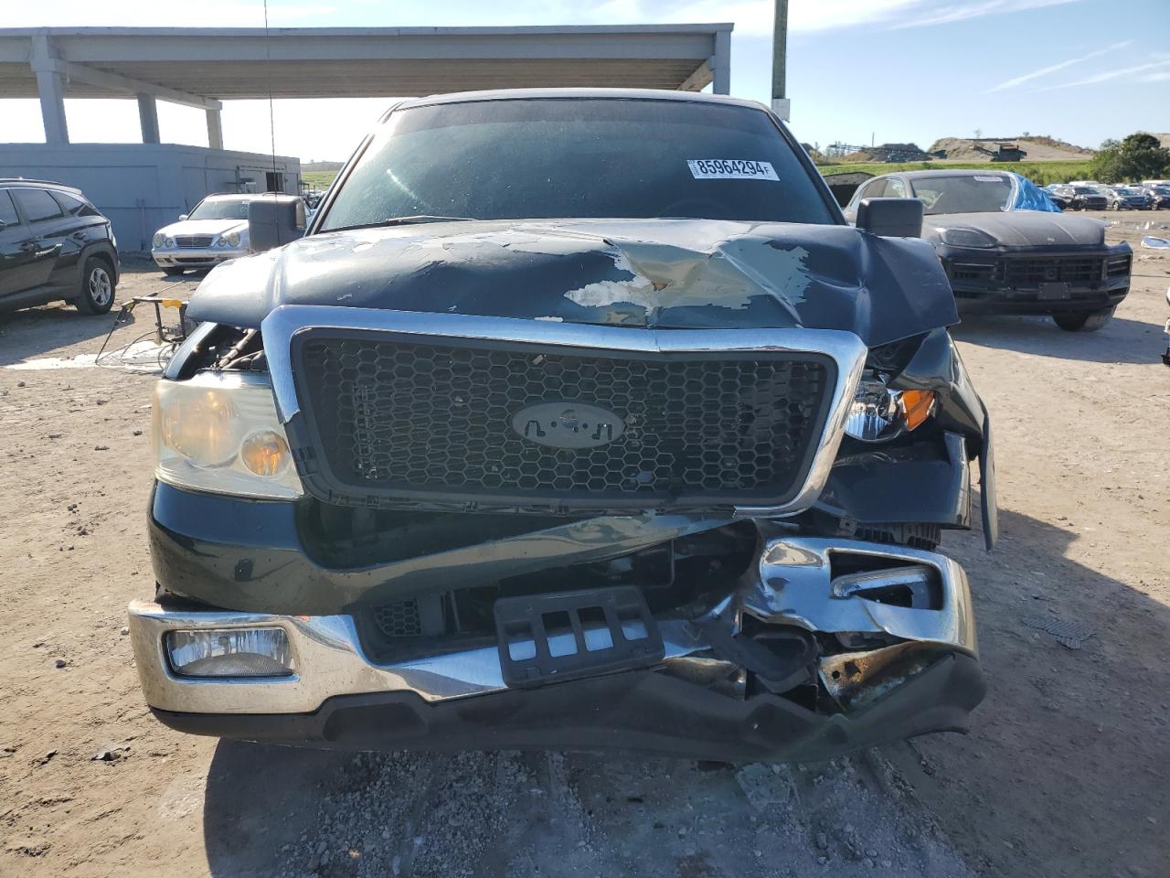 2005 Ford F-150 VIN 1FTPW12525KD35011 Copart auction photo, front end / minor dent/scratches damage thumbnail 5