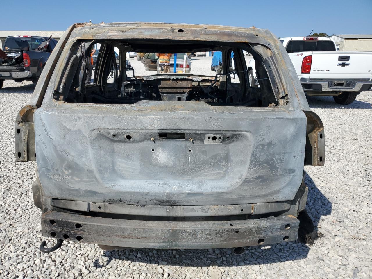2015 Jeep Compass VIN 1C4NJDEB9FD356937 Copart auction photo, burn damage thumbnail 6