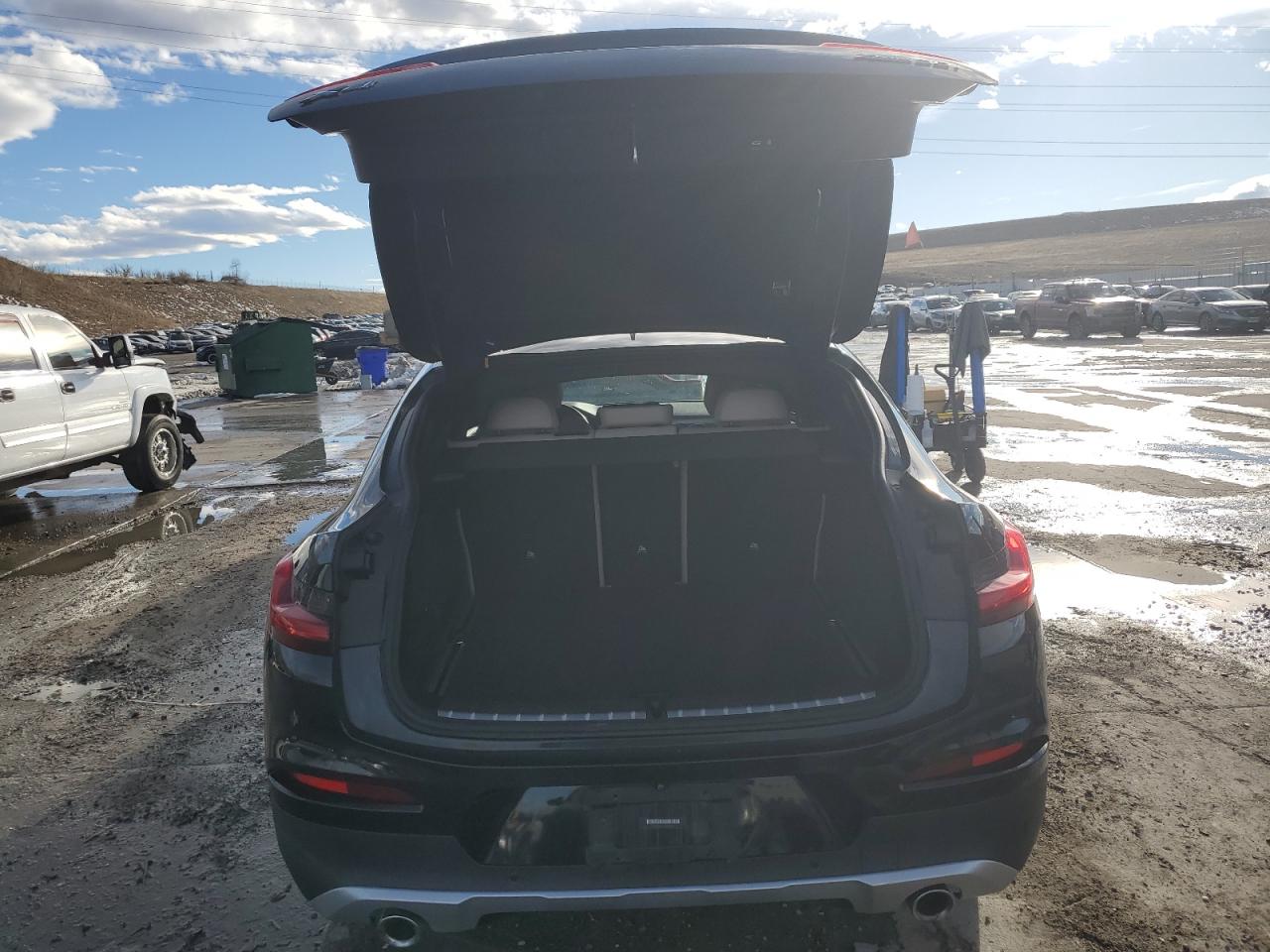 2020 BMW X4 VIN 5UX2V1C01L9B30138 Copart auction photo, front end damage thumbnail 6