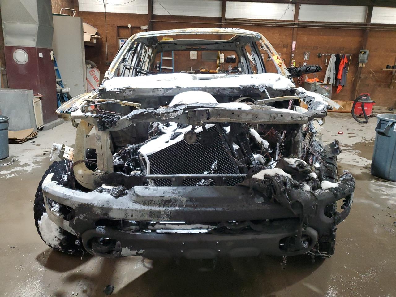2021 RAM 1500 VIN 1C6SRFU97MN764356 Copart auction photo, burn damage thumbnail 5