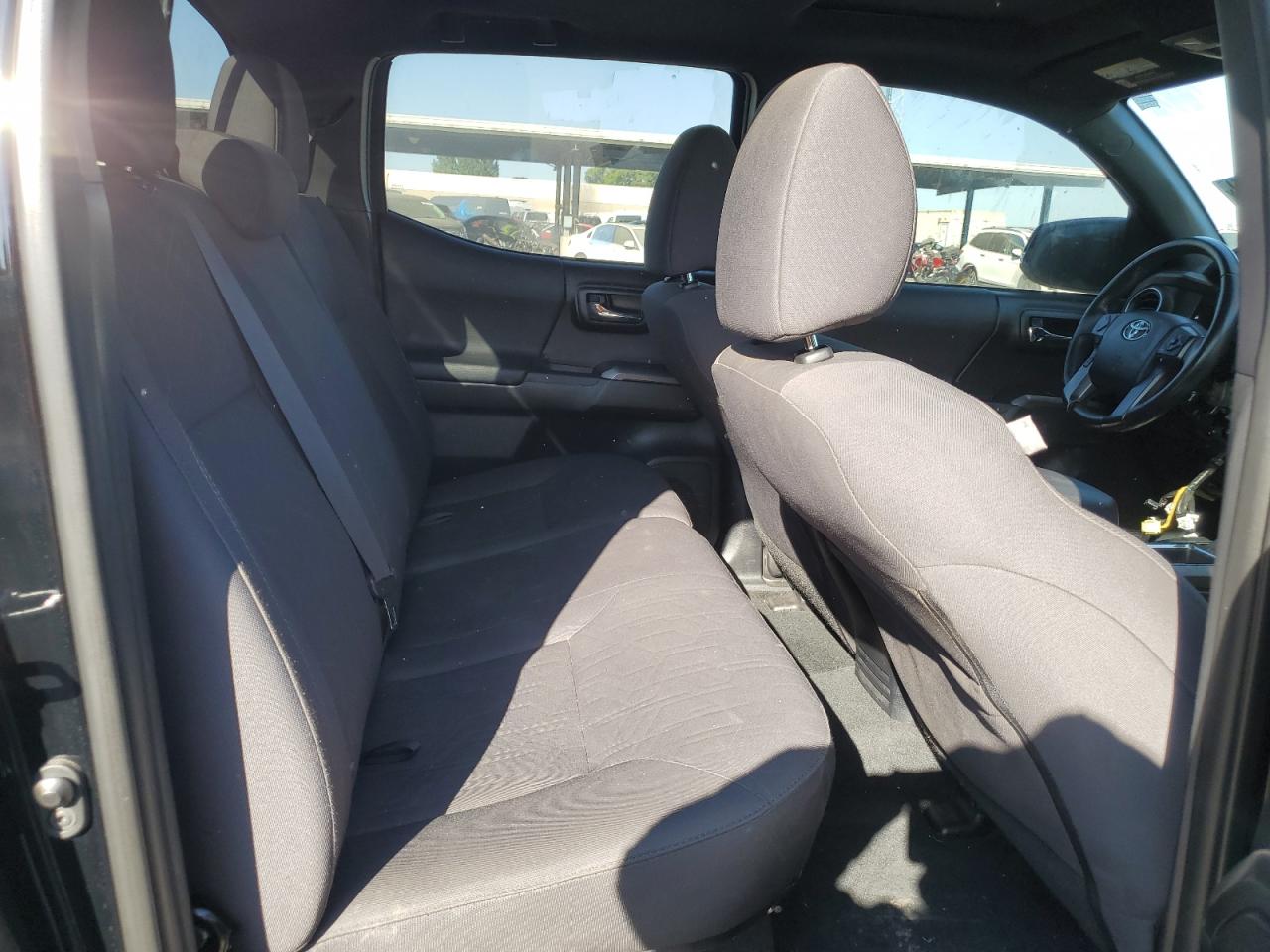 2017 Toyota Tacoma VIN 5TFAZ5CN7HX052288 Copart auction photo, vandalism / stripped damage thumbnail 10