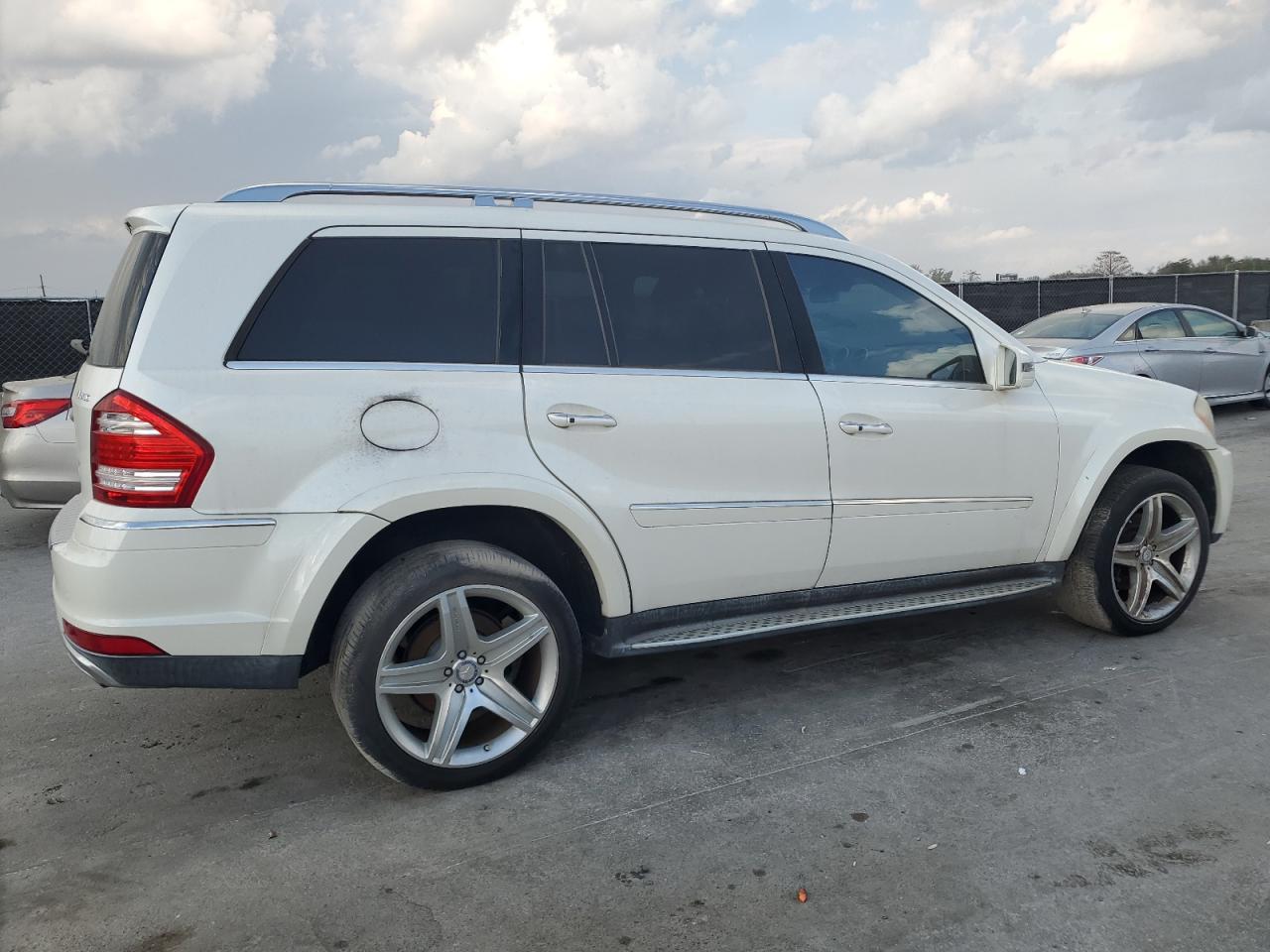 2011 Mercedes-Benz GL-klasse VIN 4JGBF8GE4BA649624 Copart auction photo, mechanical damage thumbnail 3