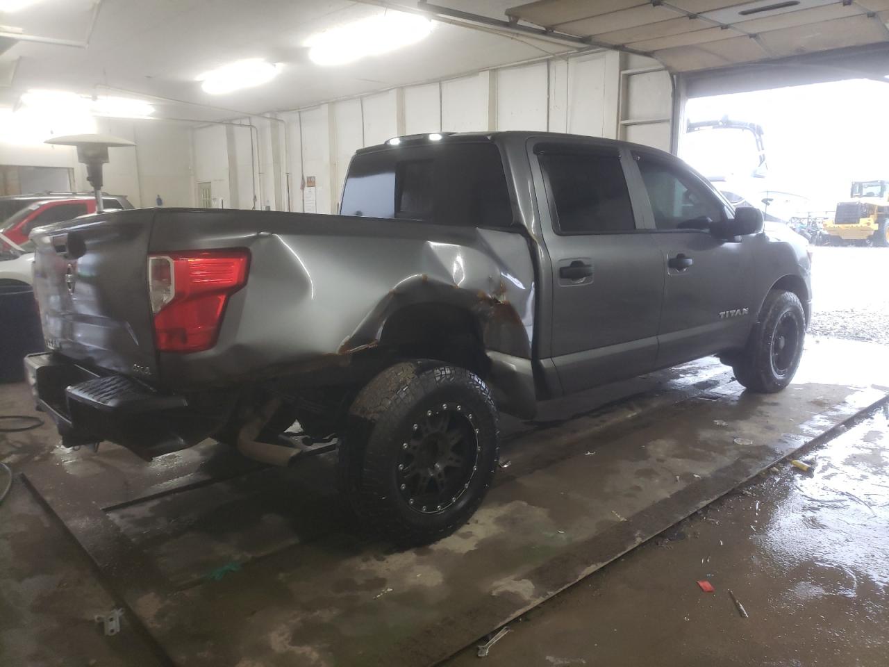 2019 Nissan Titan VIN 1N6AA1EJ9KN529720 Copart auction photo, rear end / side damage thumbnail 3