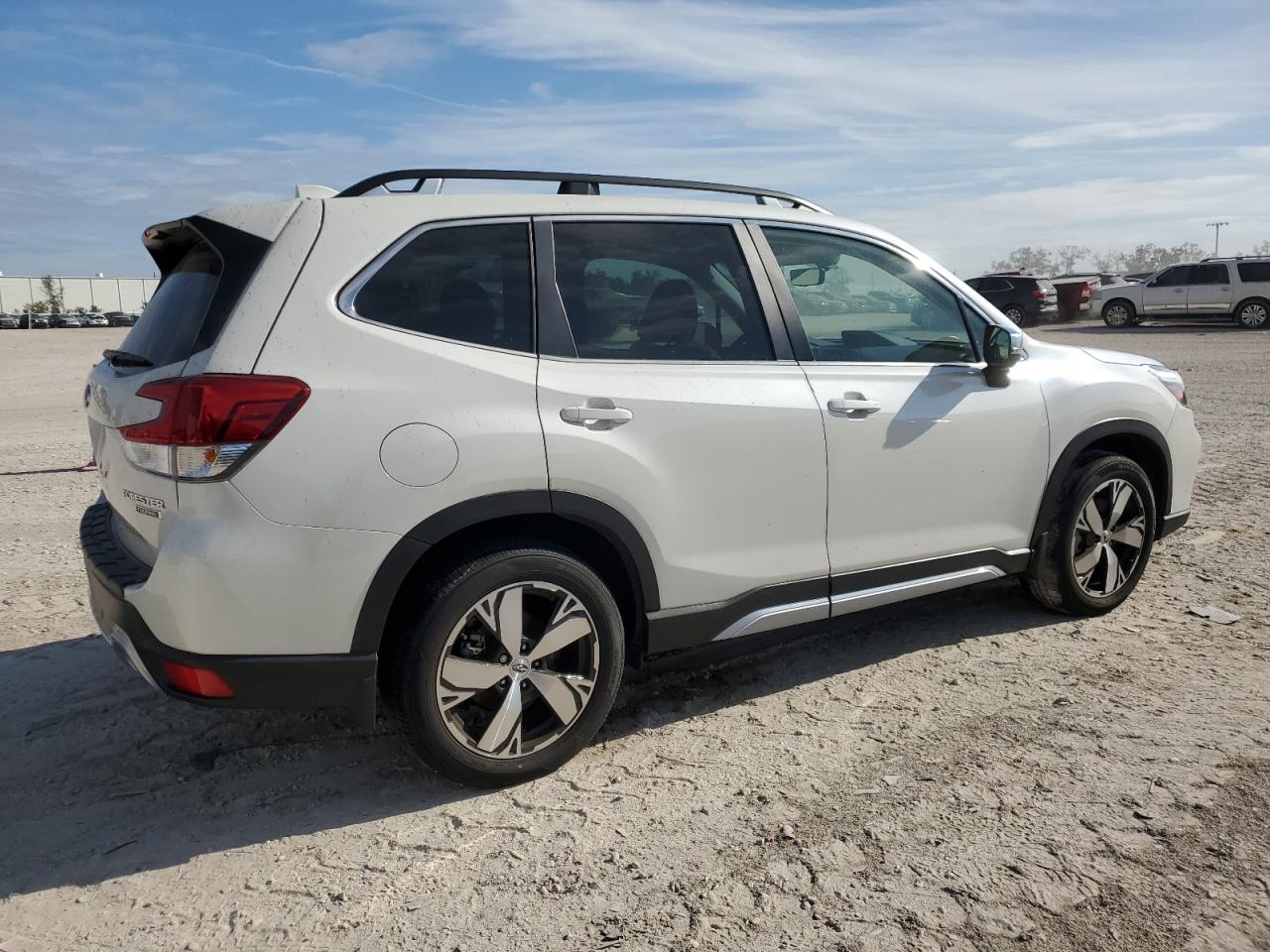 2021 Subaru Forester VIN JF2SKAXC5MH568827 Copart auction photo, burn damage thumbnail 3