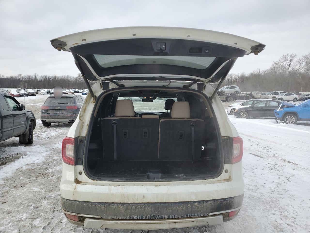 2020 Honda Pilot VIN 5FNYF6H6XLB017357 Copart auction photo, front end damage thumbnail 6
