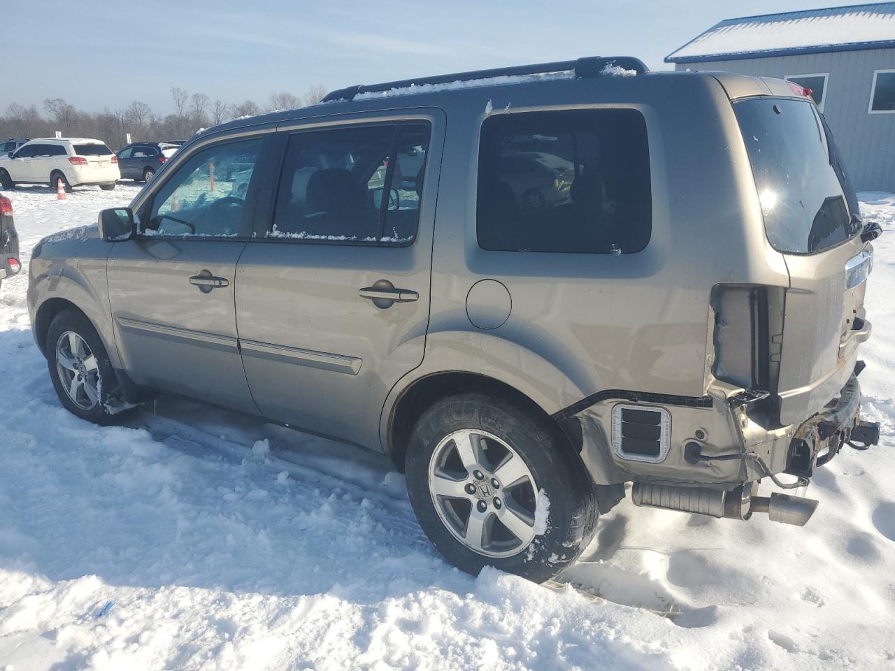 2010 Honda Pilot VIN 5FNYF4H63AB035779 Copart auction photo, rear end damage thumbnail 2