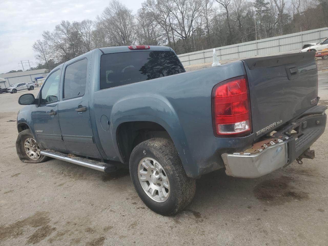 2007 GMC Sierra VIN 2GTEC13C471630580 Copart auction photo, front end damage thumbnail 2