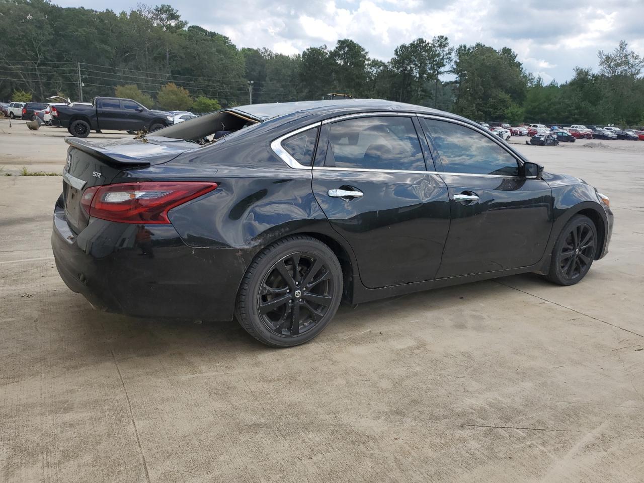 2017 Nissan Altima VIN 1N4AL3AP3HC227952 Copart auction photo, top/roof damage thumbnail 3