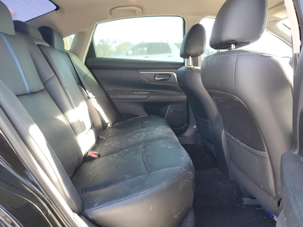 2018 Nissan Altima VIN 1N4AL3AP0JC265726 Copart auction photo, all over / minor dent/scratches damage thumbnail 10