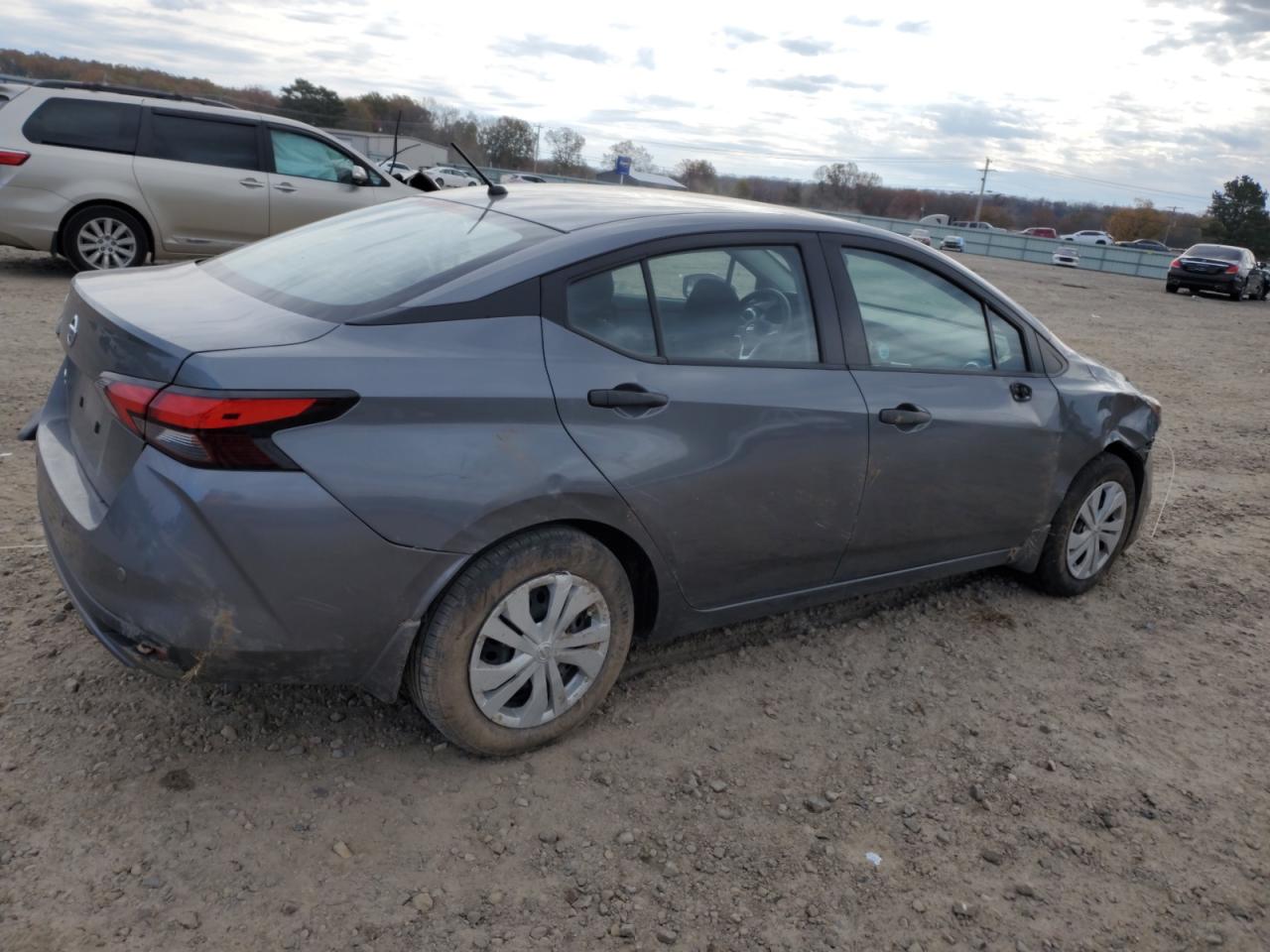 2021 Nissan Versa VIN 3N1CN8BVXML818871 Copart auction photo, all over damage thumbnail 3