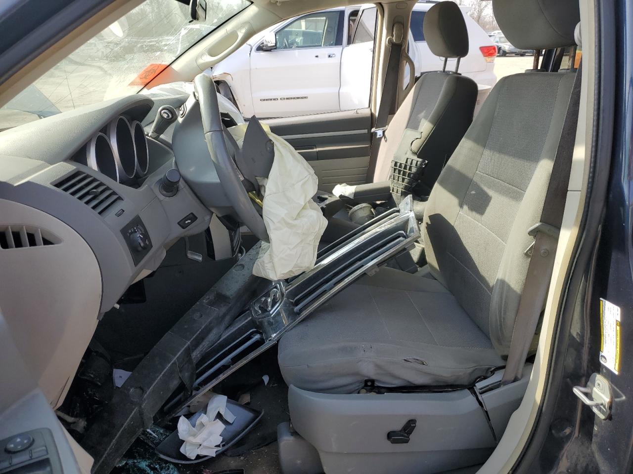 2008 Dodge Caravan VIN 1D8HN54P58B178321 Copart auction photo, front end damage thumbnail 7