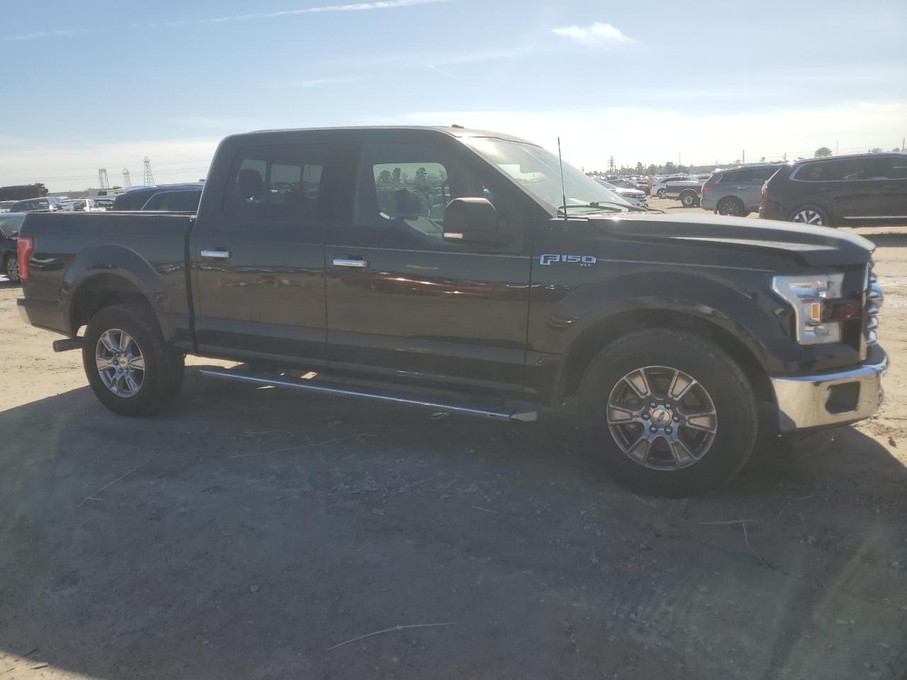 2015 Ford F-150 VIN 1FTEW1CF1FKE61490 Copart auction photo, front end / side damage thumbnail 4