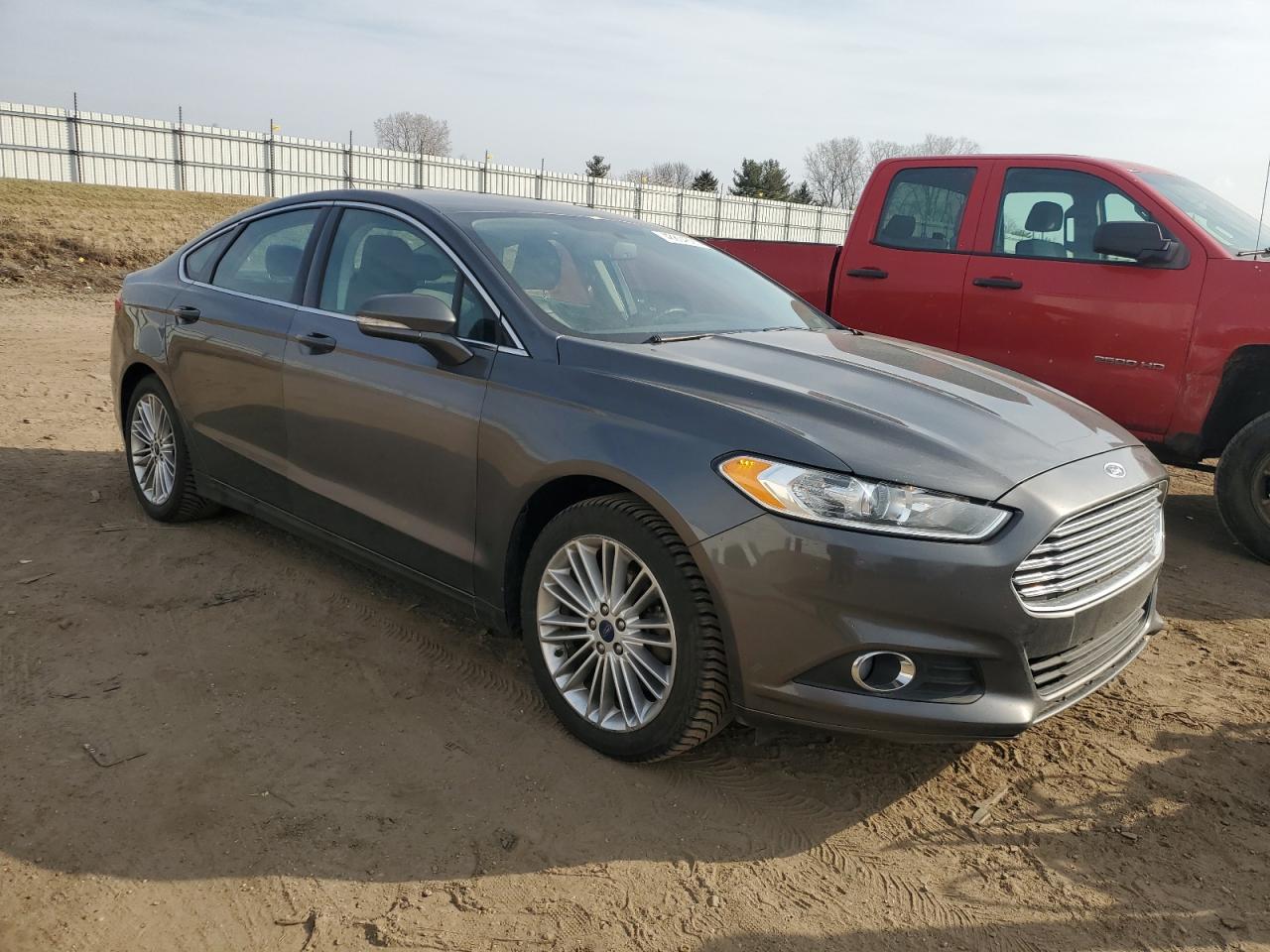 2016 Ford Fusion VIN 3FA6P0T92GR326513 Copart auction photo, minor dent/scratches / normal wear damage thumbnail 4