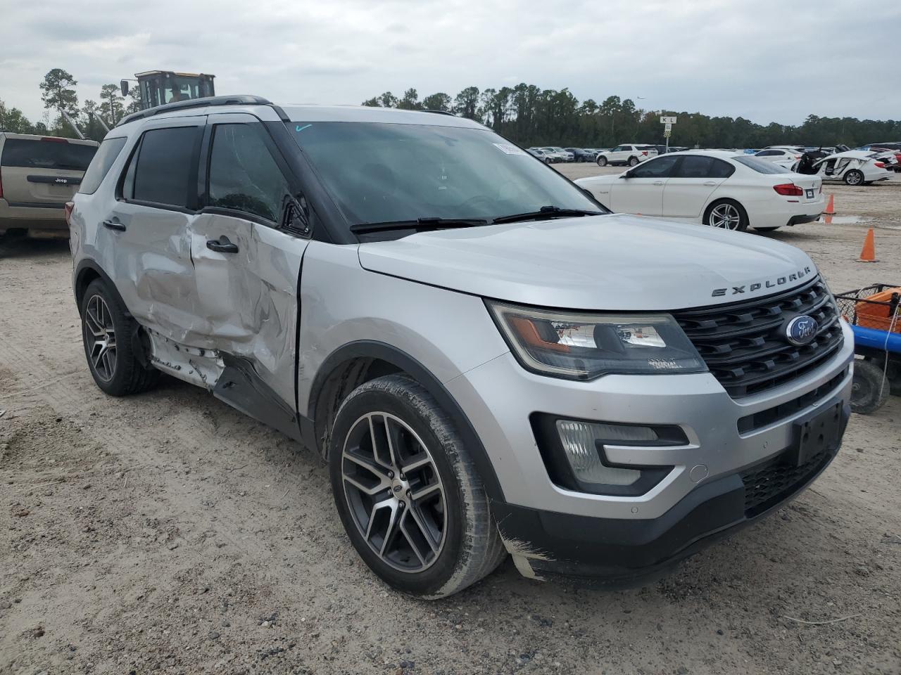 2016 Ford Explorer VIN 1FM5K8GT2GGB61462 Copart auction photo, side damage thumbnail 4