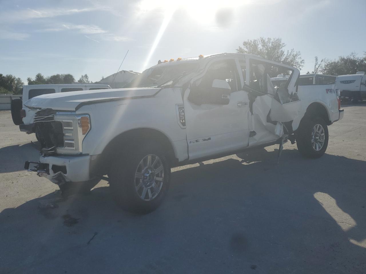 2019 Ford F350 VIN 1FT8W3BT7KEC20316