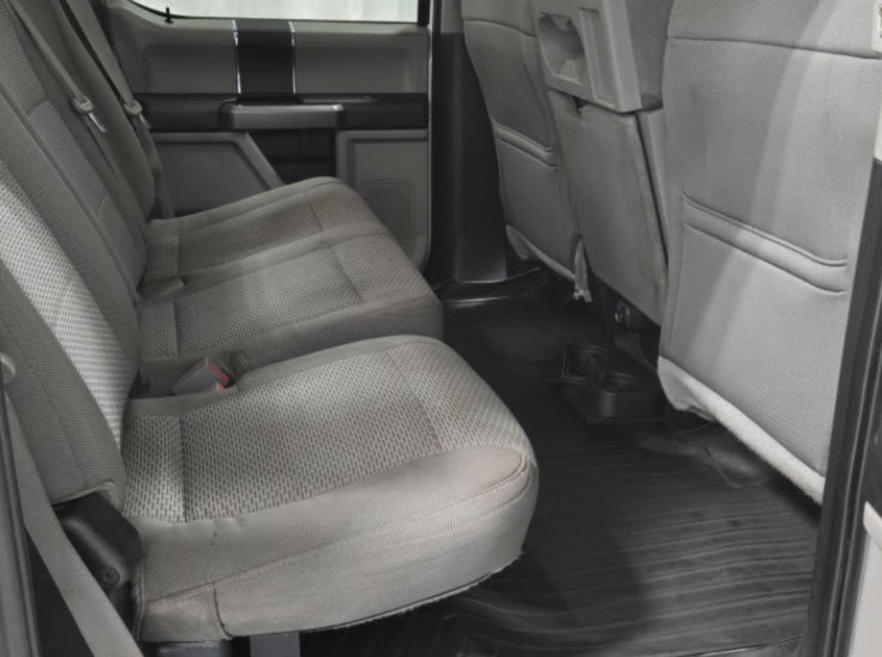 2019 Ford F350 VIN 1FT8W3BT0KEE34452 Copart auction photo, normal wear damage thumbnail 6